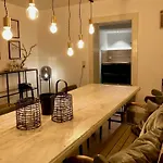 La Petite Maison Fachwerkhaus Am Rande Des Sauerlandes In بيت للعطل واربورغ
