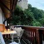 La Petite Maison Fachwerkhaus Am Rande Des Sauerlandes In