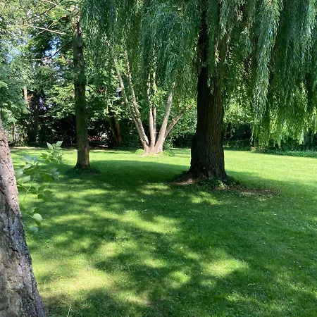 La Petite Maison Fachwerkhaus Am Rande Des Sauerlandes In Сasa de vacaciones *