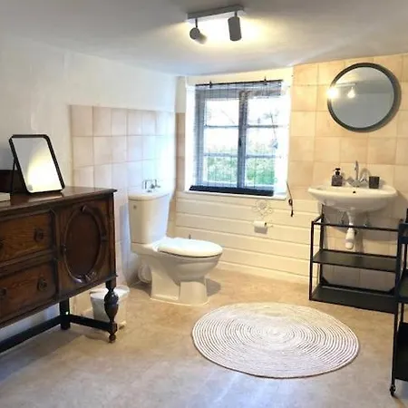 Дом отдыха La Petite Maison Fachwerkhaus Am Rande Des Sauerlandes In *