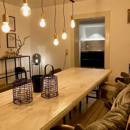 La Petite Maison Fachwerkhaus Am Rande Des Sauerlandes In Дом отдыха Варбург