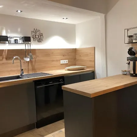 Дом отдыха La Petite Maison Fachwerkhaus Am Rande Des Sauerlandes In Варбург